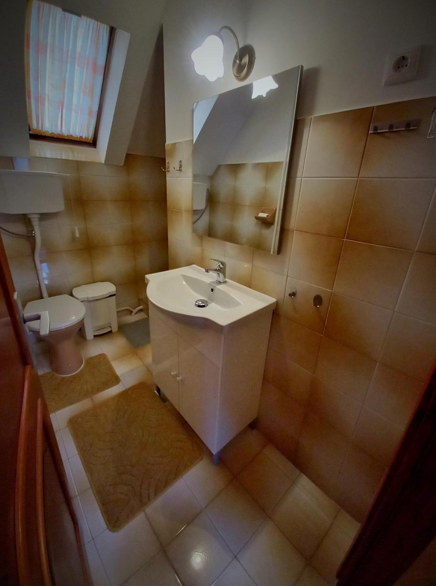 Harkány Alfa Apartman מראה חיצוני תמונה